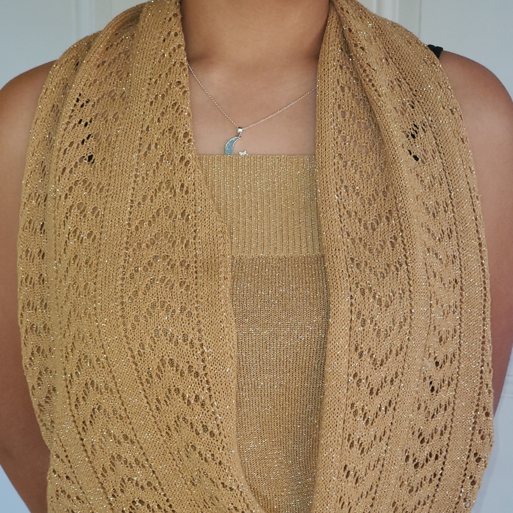 Boston Proper Off shoulder Wrap Around Scarf